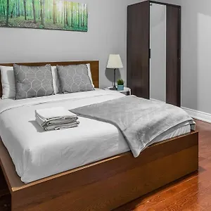 Apartment Pet-friendly On Ossington Ave, Toronto